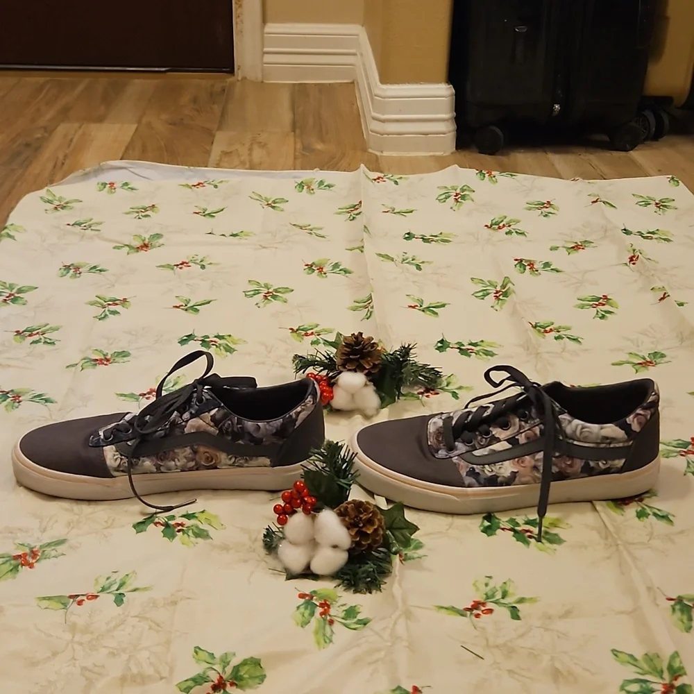 COPY - VANS women's sneakers size 11 - Picture 3 of 6